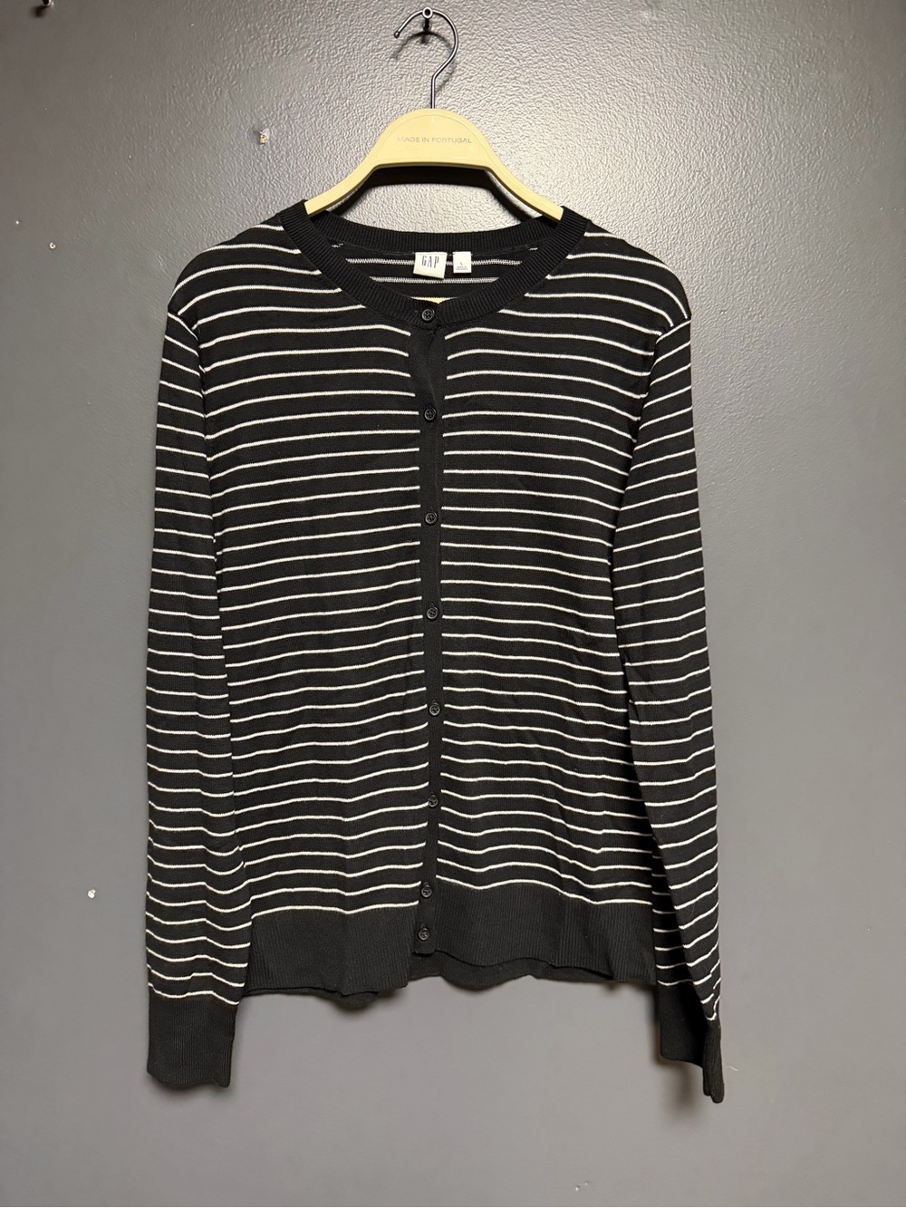 GAP Black & White Striped Crewneck Cardigan Sweater Size L NWOT